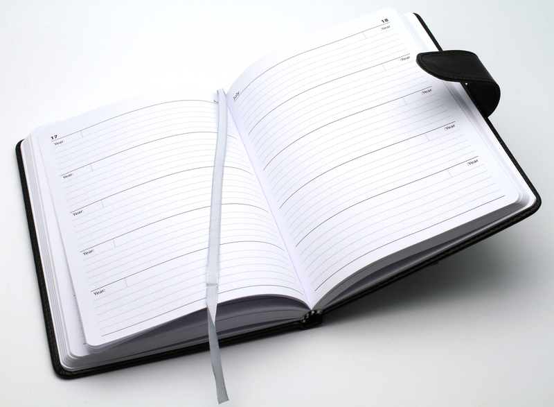 Personalised Premium 5 Year Diary Organiser A5 size Faux Leather